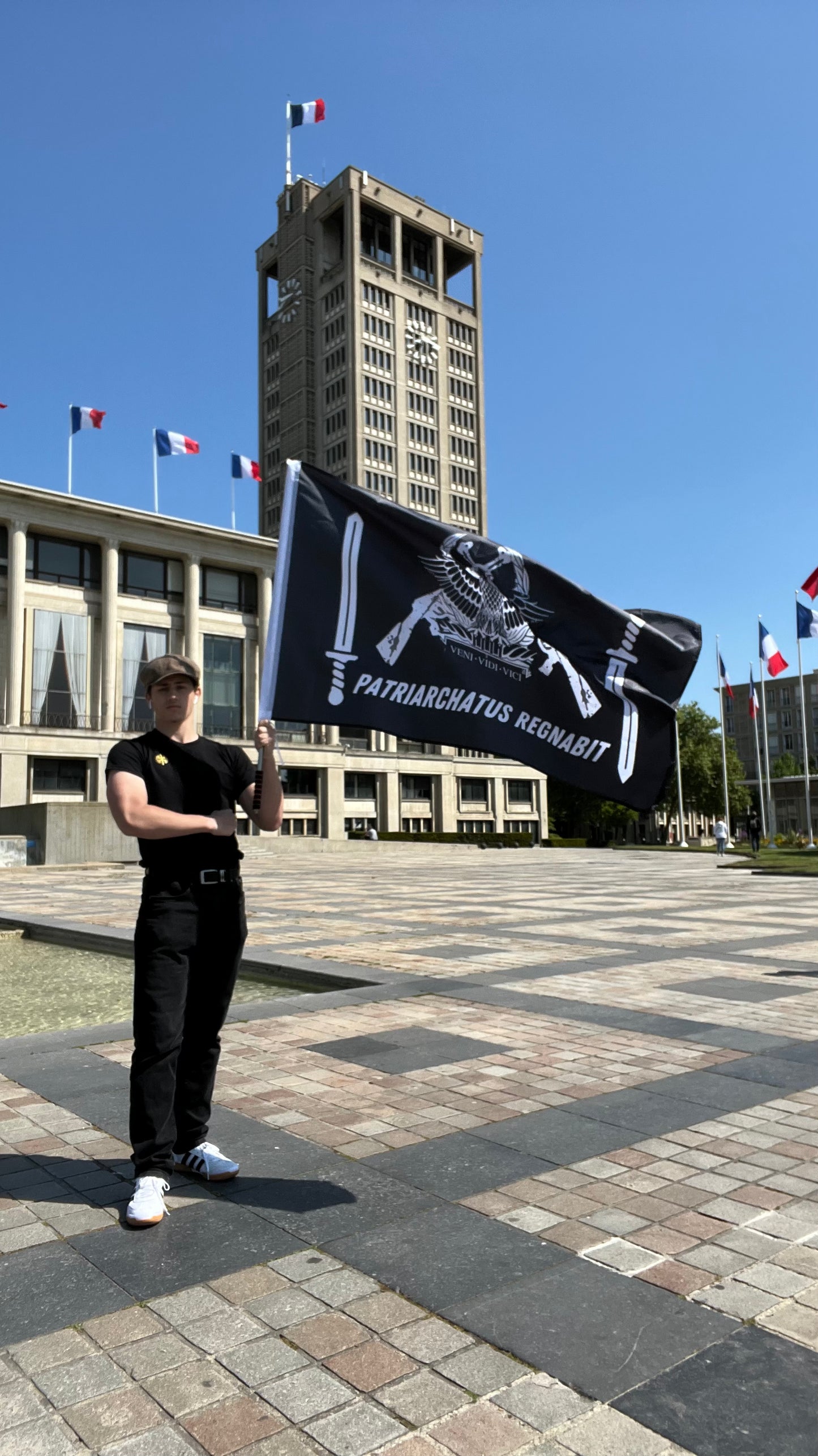 Drapeau « patriachatus regnabit »